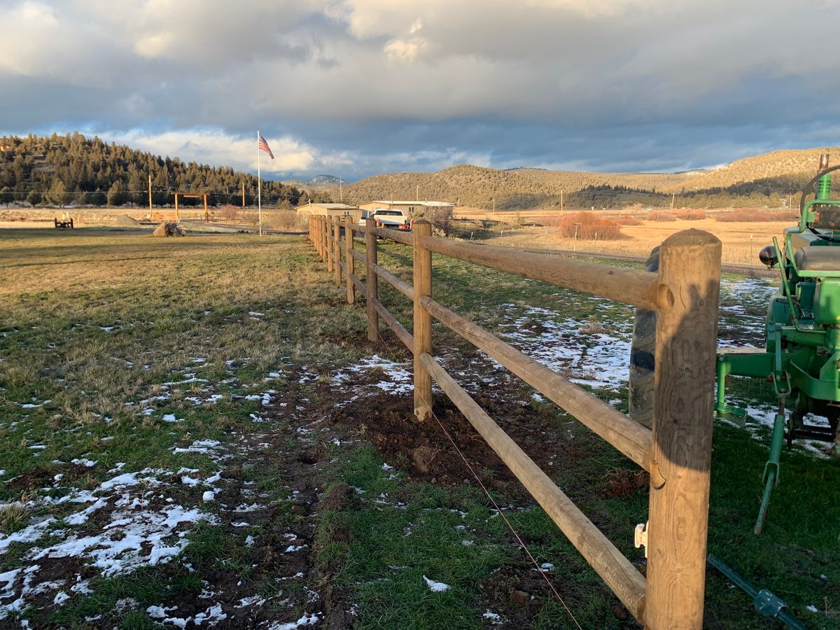 Farm and Ranch Fencing for All ‘Round Boys in Prineville, OR