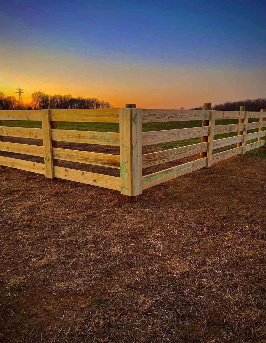 Fence Installation for Double H Fencing in Hartville, OH