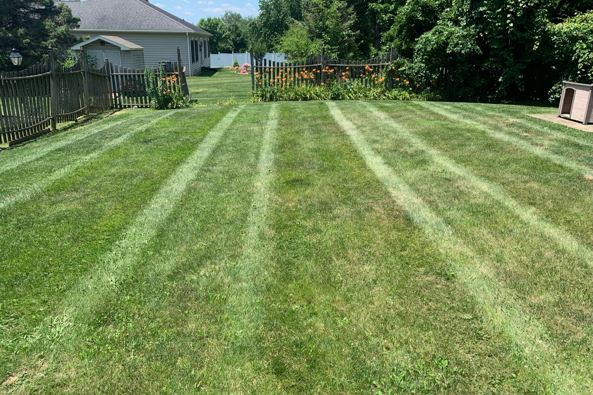 Lawn Maintenance/Mowing for Dunn-Rite Landscaping in New Oxford, PA