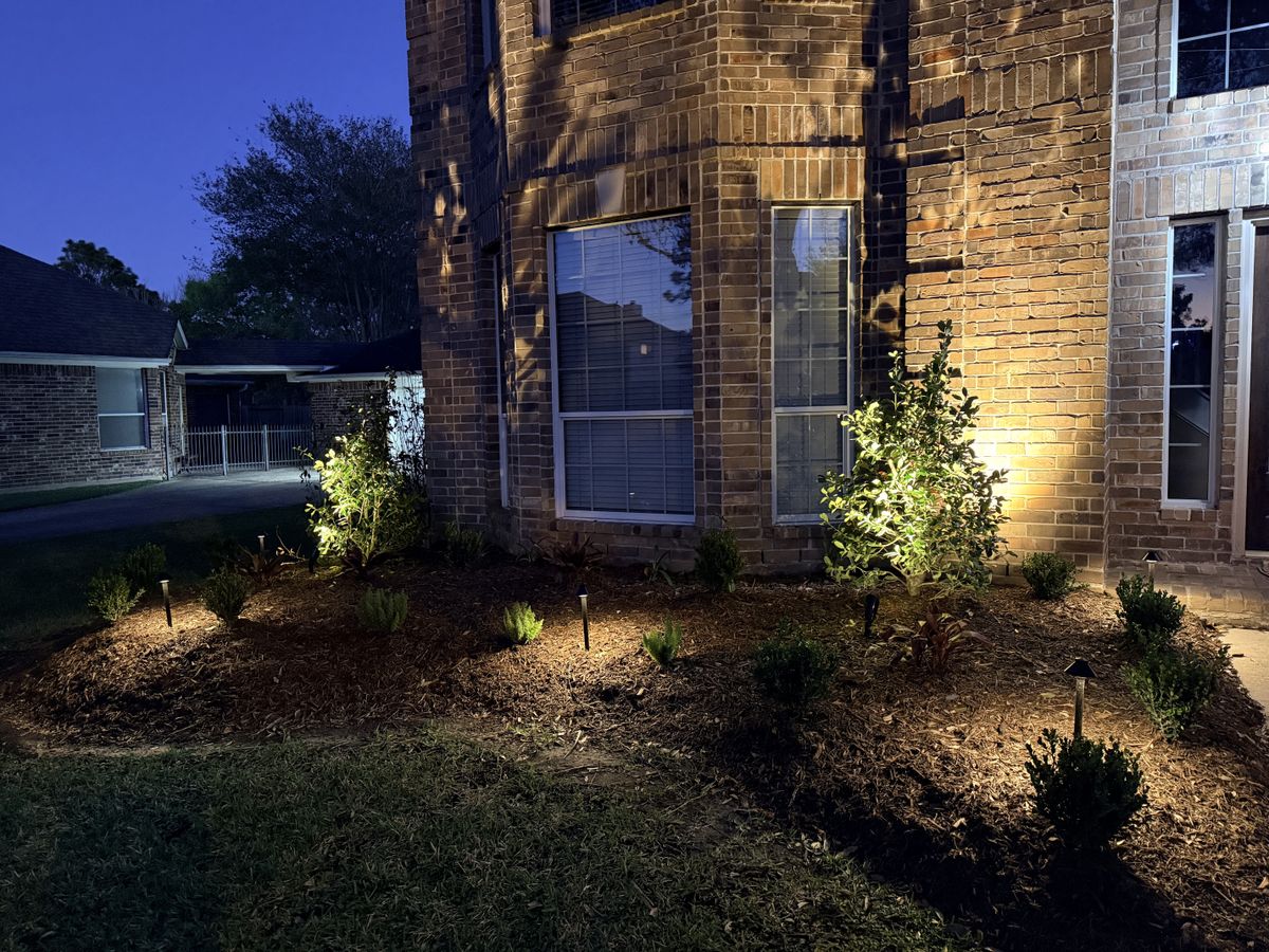 Mulch Installation for Full Armor Landscapes in League City, TX