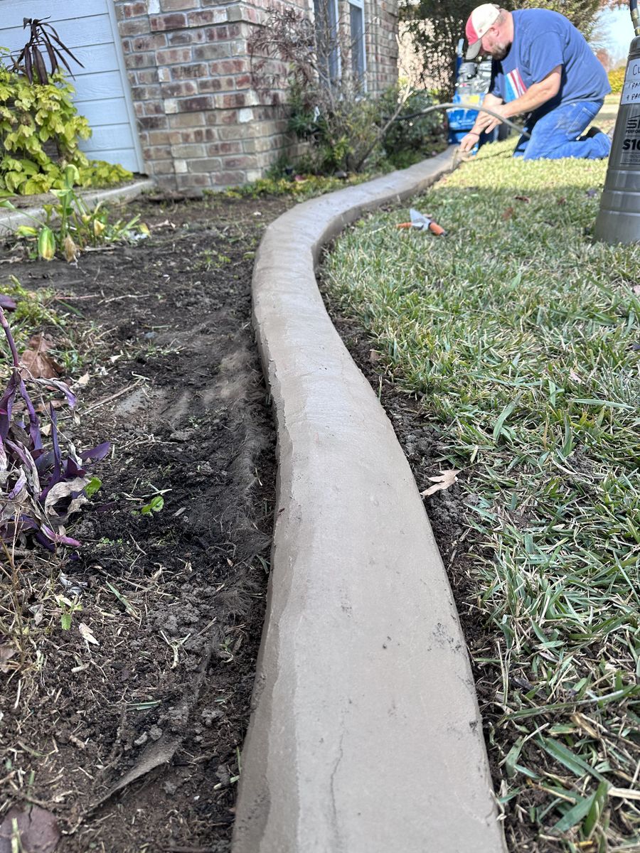 curbing installtion borderline maintenance ground prepartion for Artistic Edges in Texarkana, AR