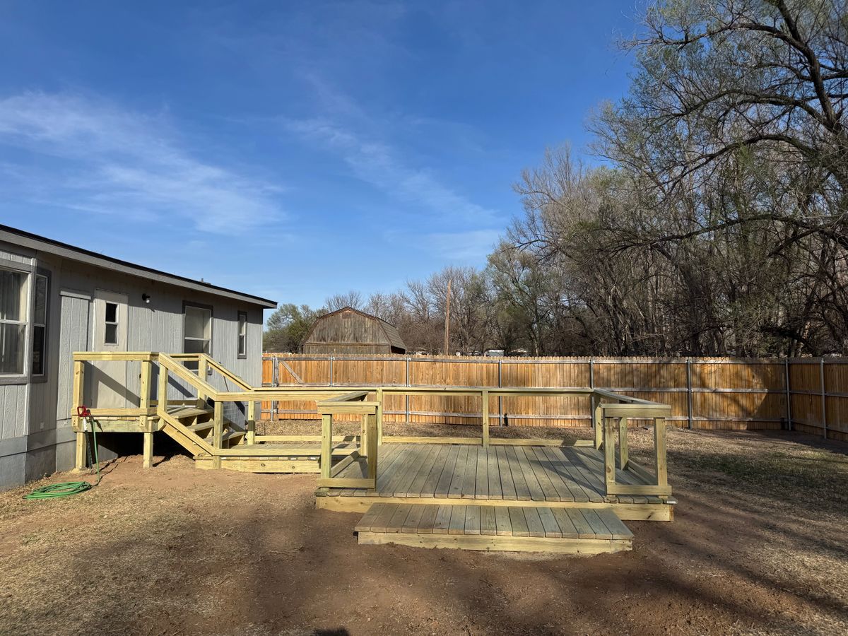 Deck Construction for Straight Edge Siding, Fencing & Decks in Pampa, TX