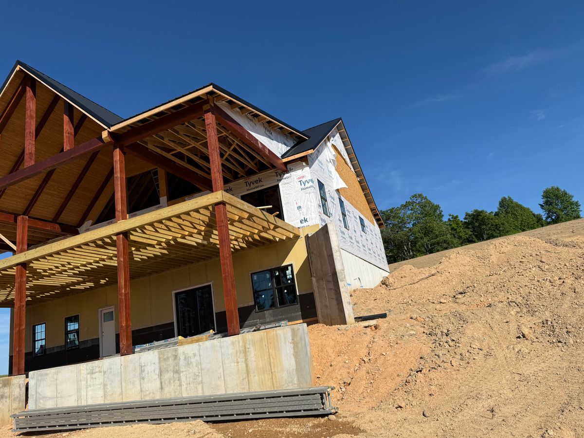 Siding for J&H General Contracting LLC in Williamsburg, KY