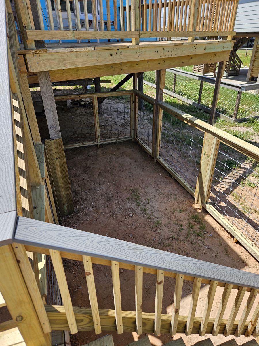 Deck and Patio Construction for Summers Construction in 77541, TX