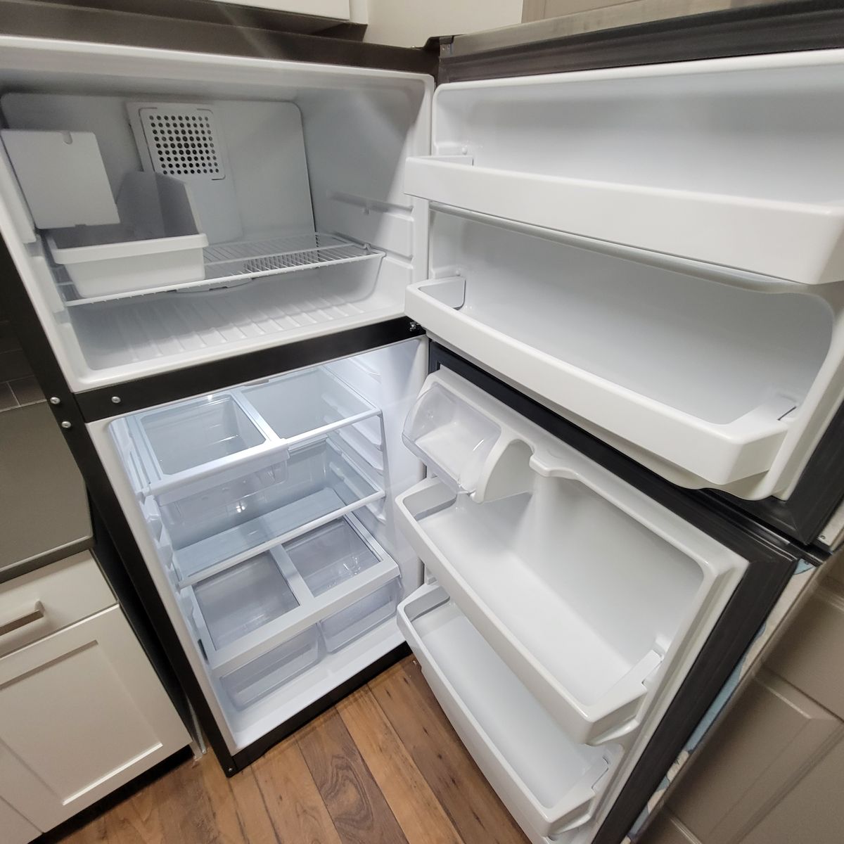 Residential Cleaning for A Helping Hand Cleaning Service in Lugoff, SC