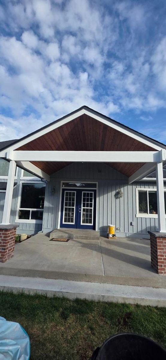 Log Home Refinishing for Chewelah Painting in Spokane, WA