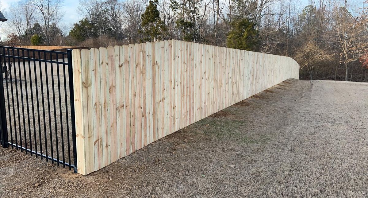 Custom Fence Design for Manning Fence, LLC in Hernando, MS