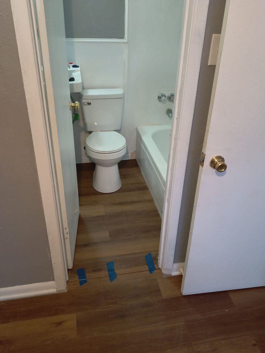 Bathroom Renovation for Paint-Me-In in Killeen, TX