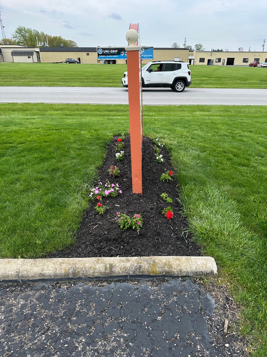 Mulch Installation for OT Lawn and Landscaping LLC in Carey, OH