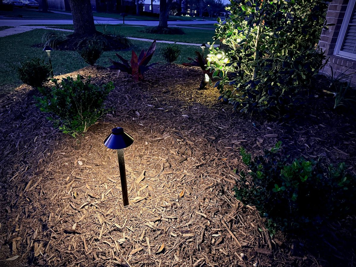 Mulch Installation for Full Armor Landscapes in League City, TX