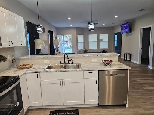 Flooring for Seaboard Construction & Real Estate Group in Quincy, FL