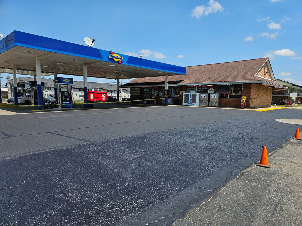 Sealcoating for Smith's Paving and Sealcoating in Rushville, IN