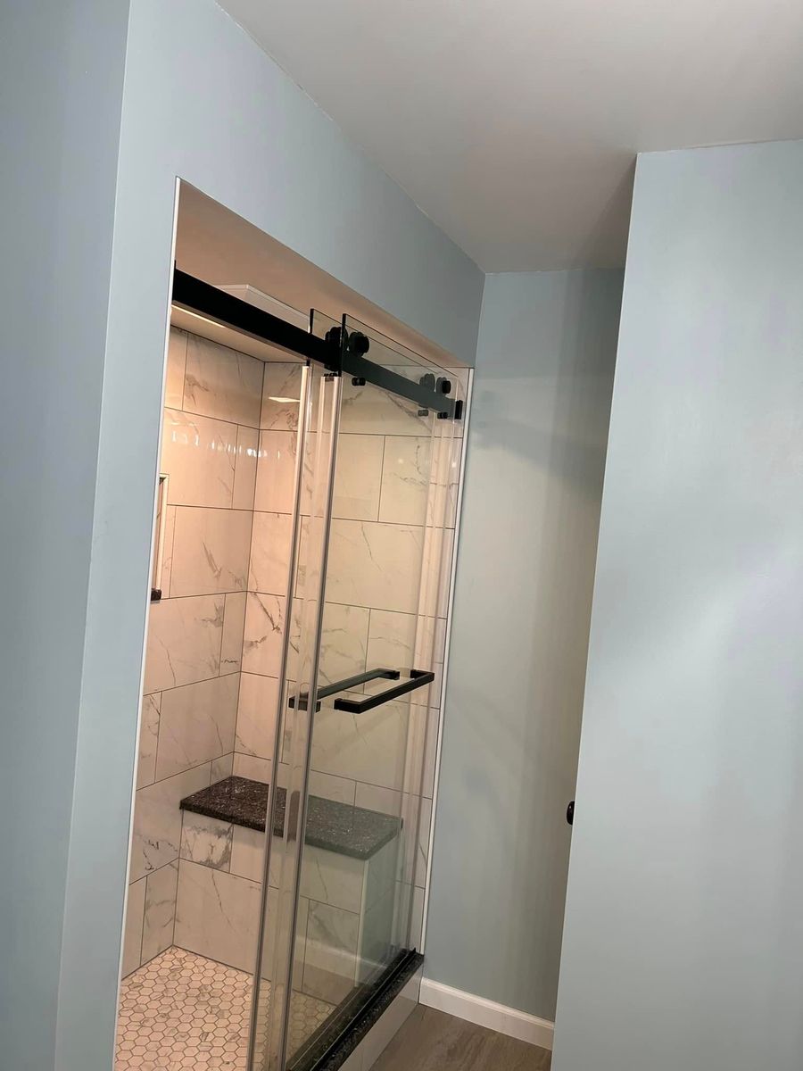 Kitchen and Bathroom Renovations for Ging Construction LLC in Huron, OH