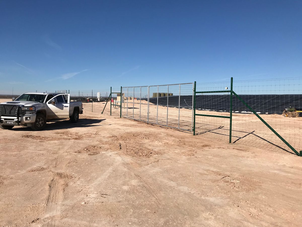 High-Game Fencing for 5-7 Fencing & Construction in Madisonville, TX
