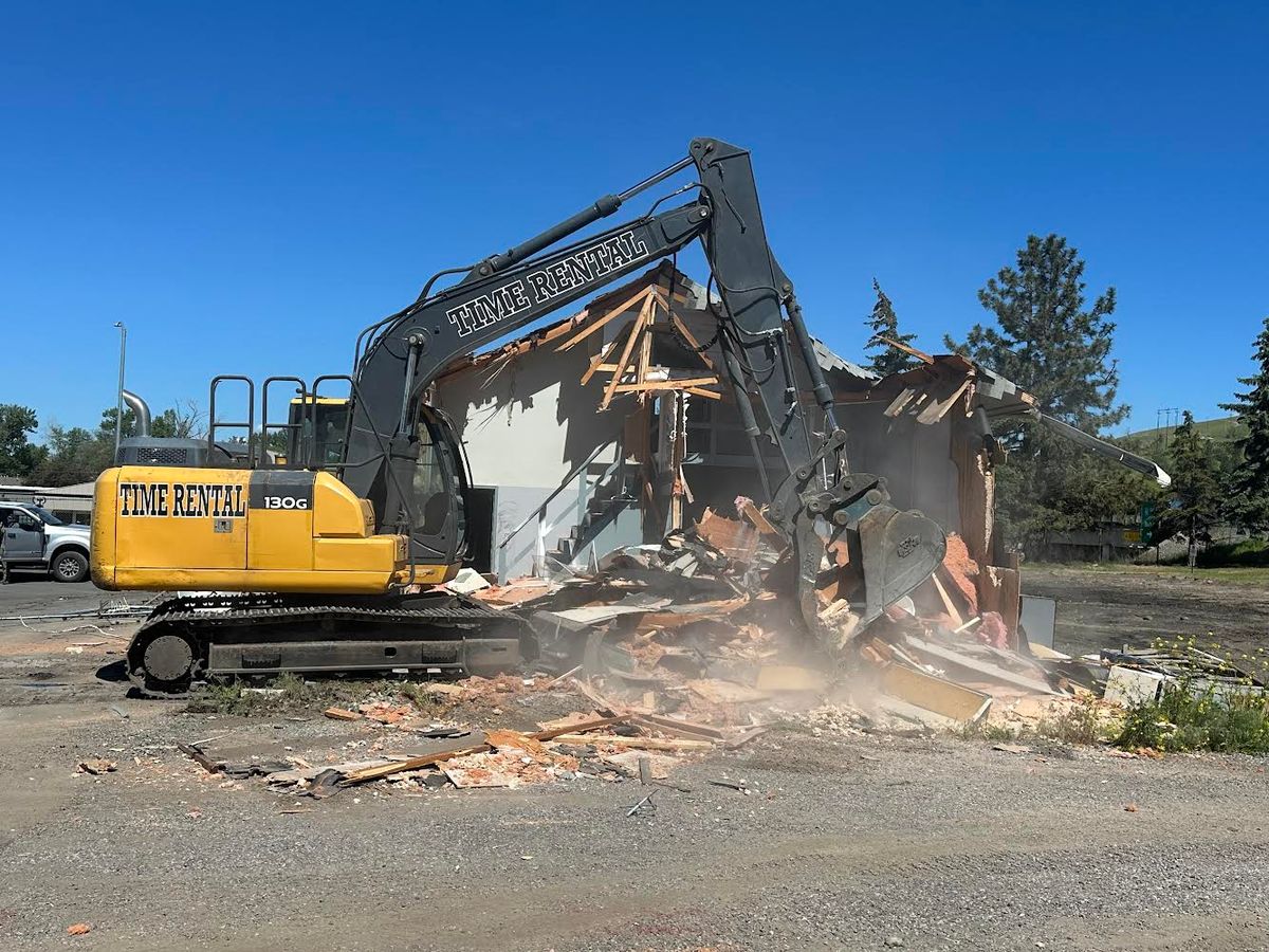 Debris Removal for Rocky Mountain Dirt Work in Missoula, MT