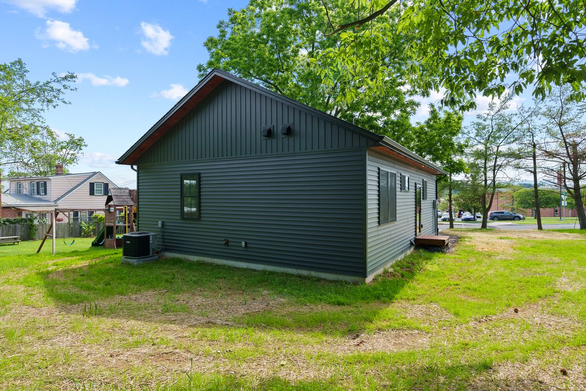 New Homes for Jones Construction and Renovation in Washington, D.C.