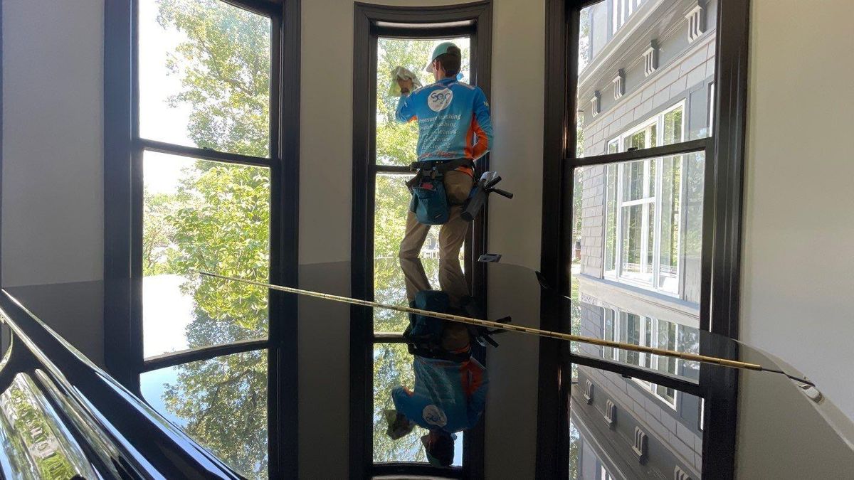 Commercial Window Cleaning for See2it Clean in St Louis, MO