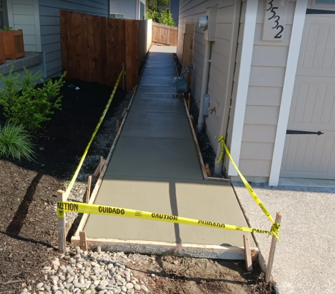 Sidewalk Installation for Oasis Concrete LLC in Sherwood, OR