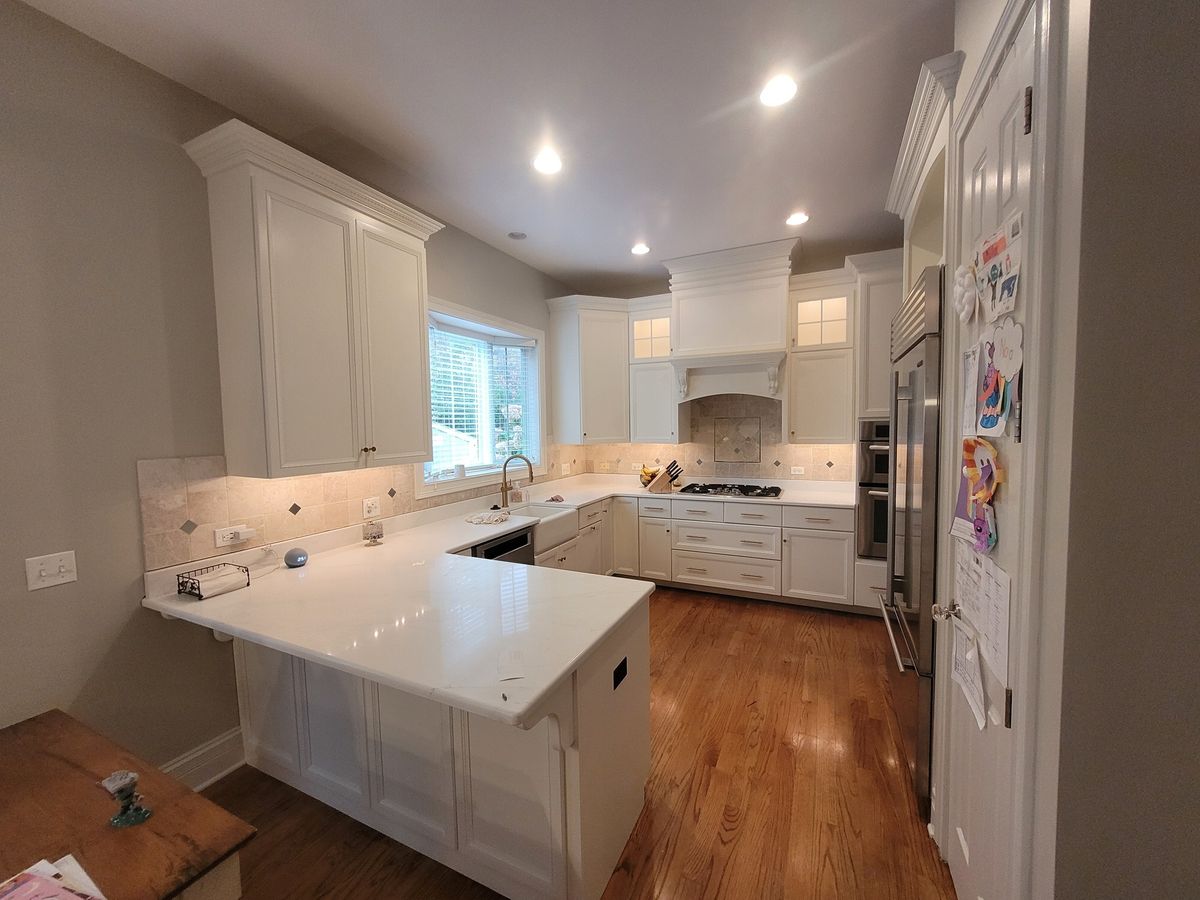 Kitchen and Cabinet Refinishing for Eagle Five Stars Painting in College Station, TX