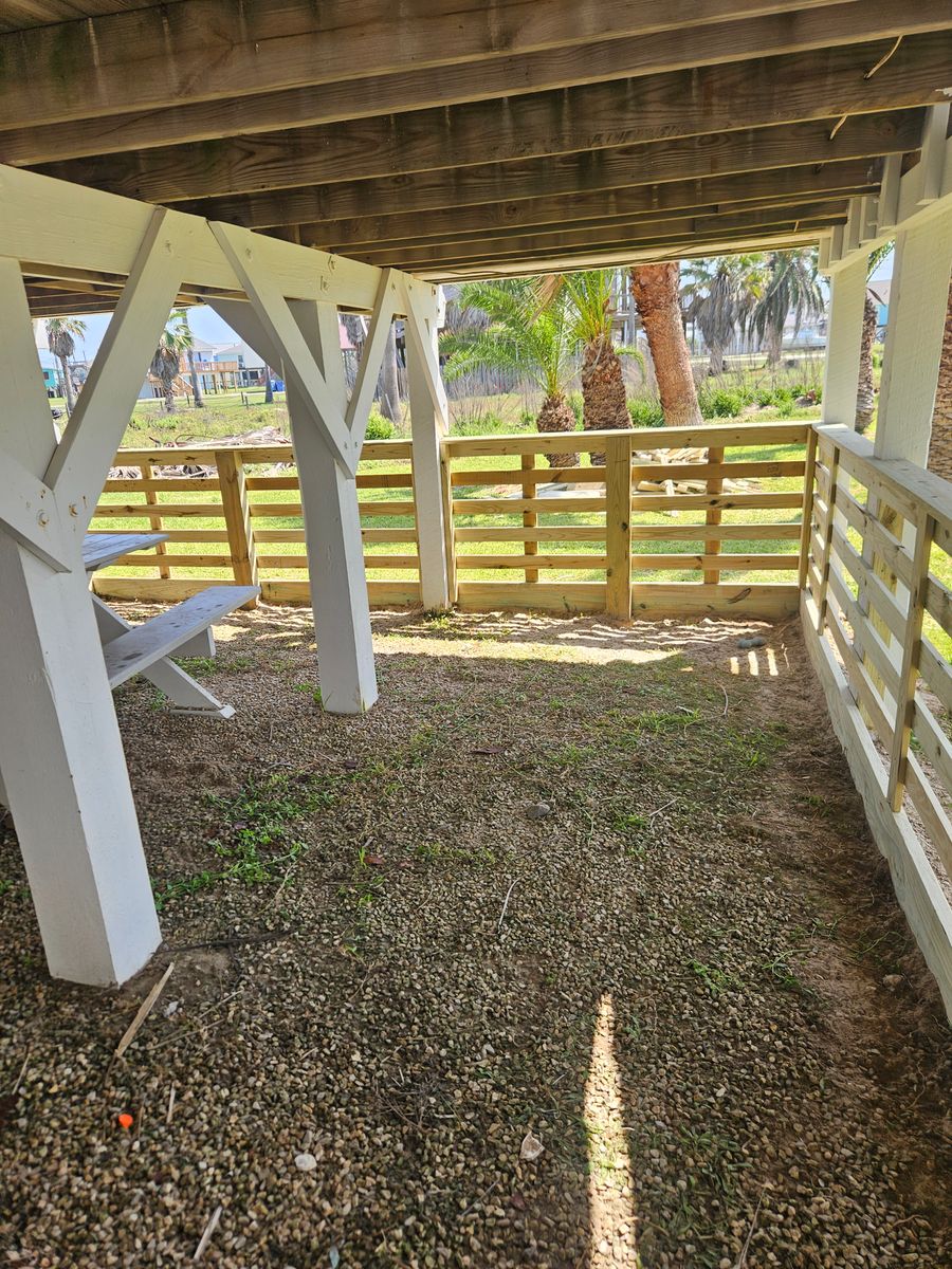 Deck and Patio Construction for Summers Construction in 77541, TX
