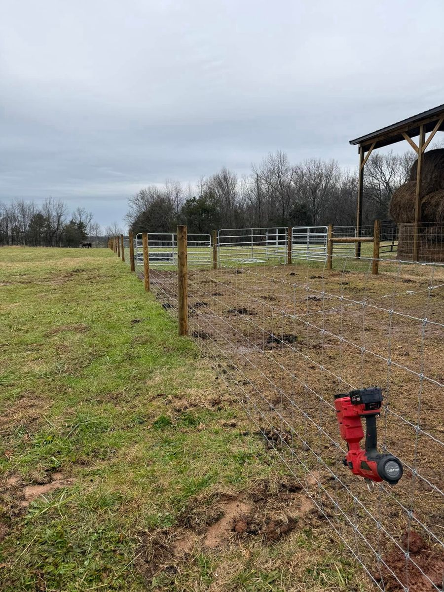 agricultural fence services for Ap’s Fencing in McMinnville, TN