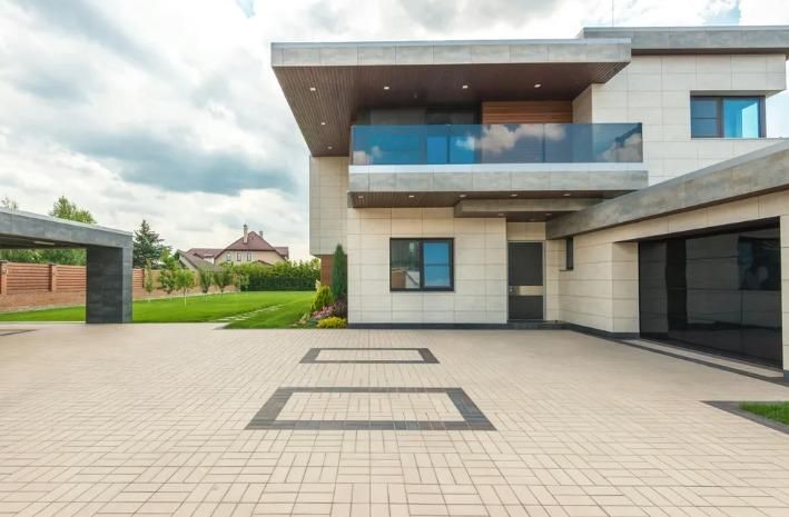 Sidewalk Installation for Concrete Pro Texas in Houston, TX