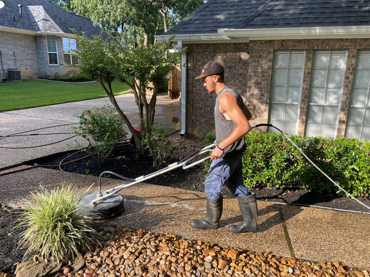 Driveway & Sidewalk Cleaning for Power Pressure Wash in Houston, TX