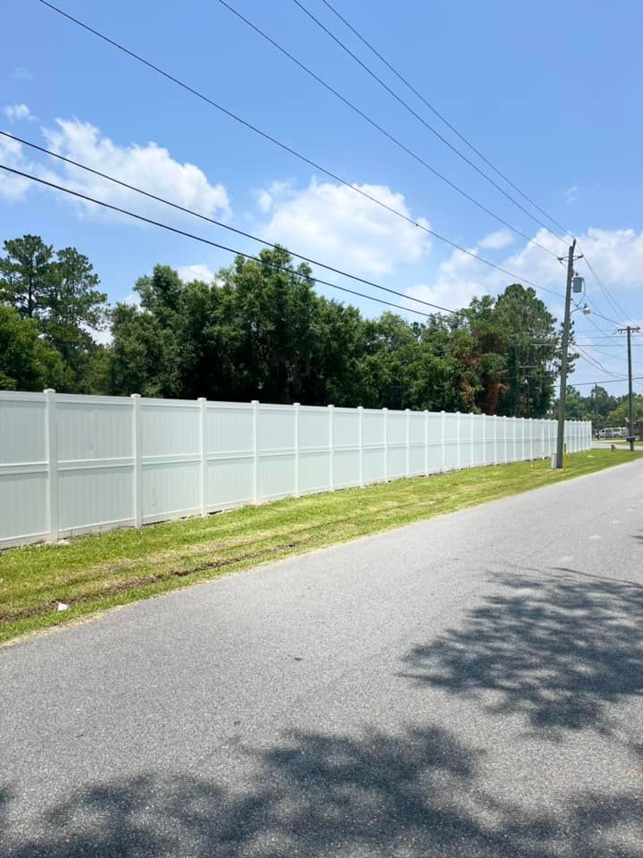Fence Installation for A-Team Fence in Middleburg, FL