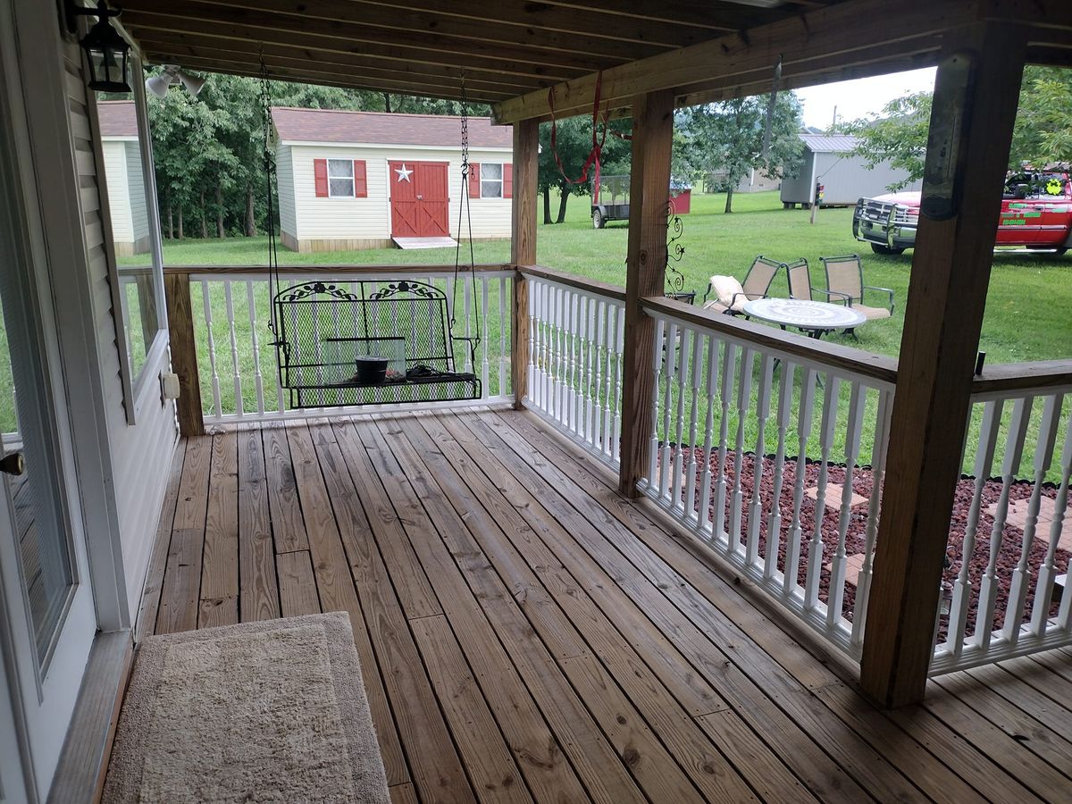 Deck & Patio Cleaning for Clover's Pressure Washing in Livingston, Tennessee