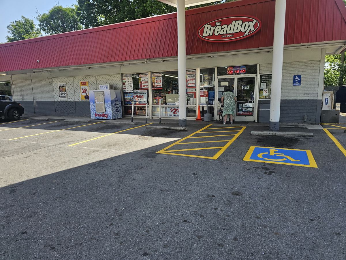 ADA Pavement Markings for Stripe A Lot in Knoxville, TN
