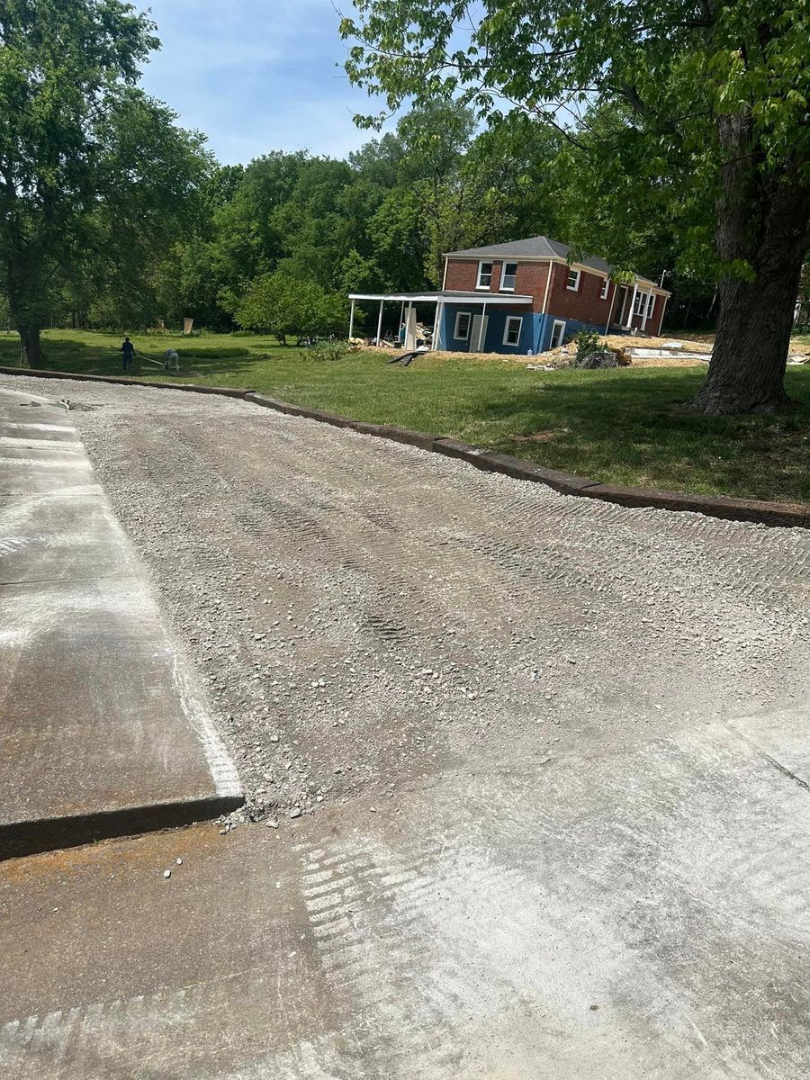 Gravel Driveway Construction for Ground Worx in Lebanon, TN