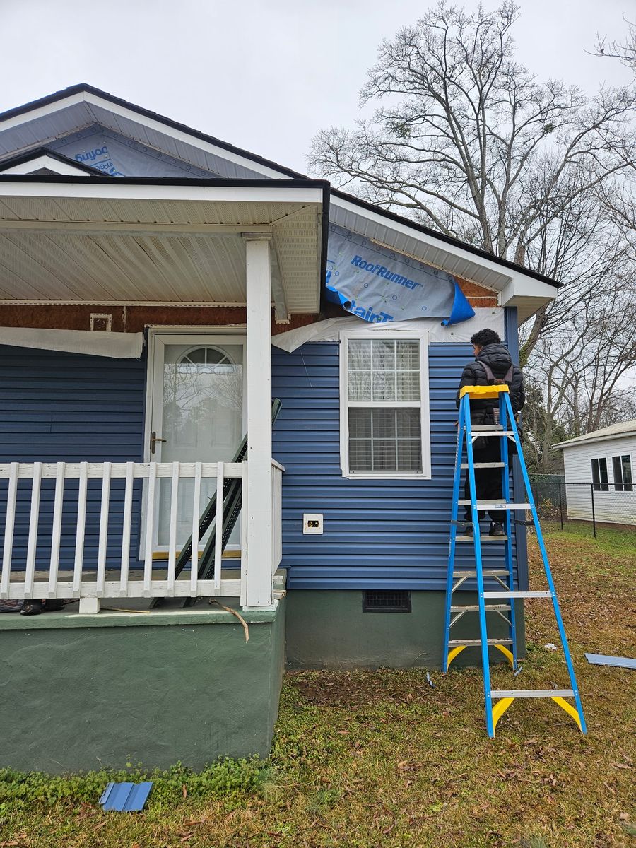 Roofing Consultations for Hometown Roofing in Greenwood, SC
