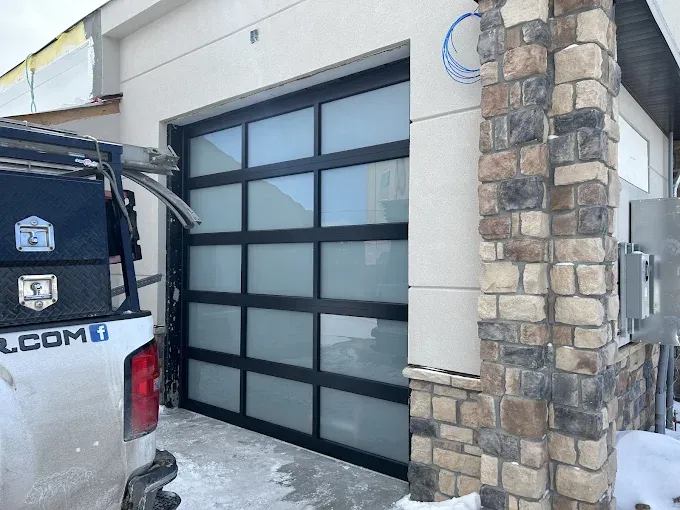Garage Door Installation for 423 Garage Doors in Signal Mountain, Tennessee