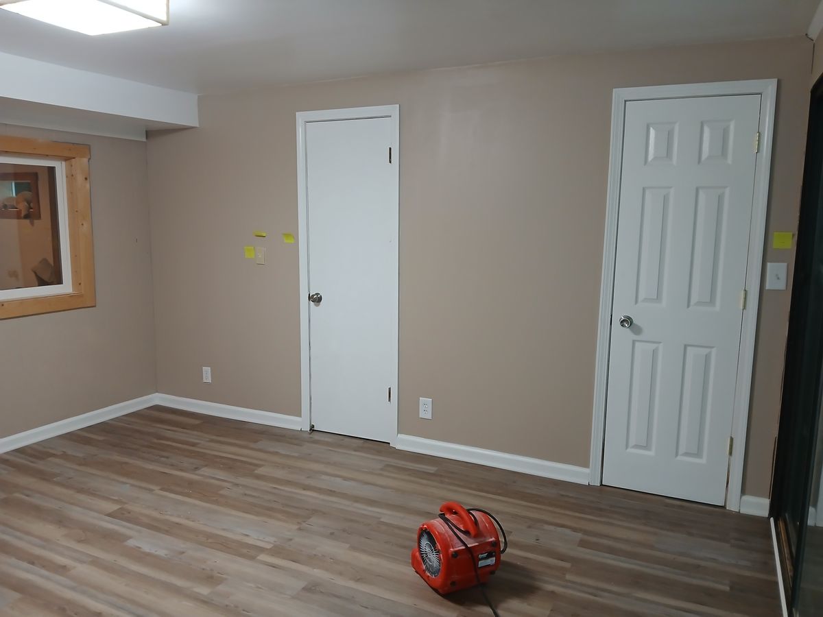 Handyman and emergency service repairs for Dead Tree General Contracting in Carbondale, Illinois