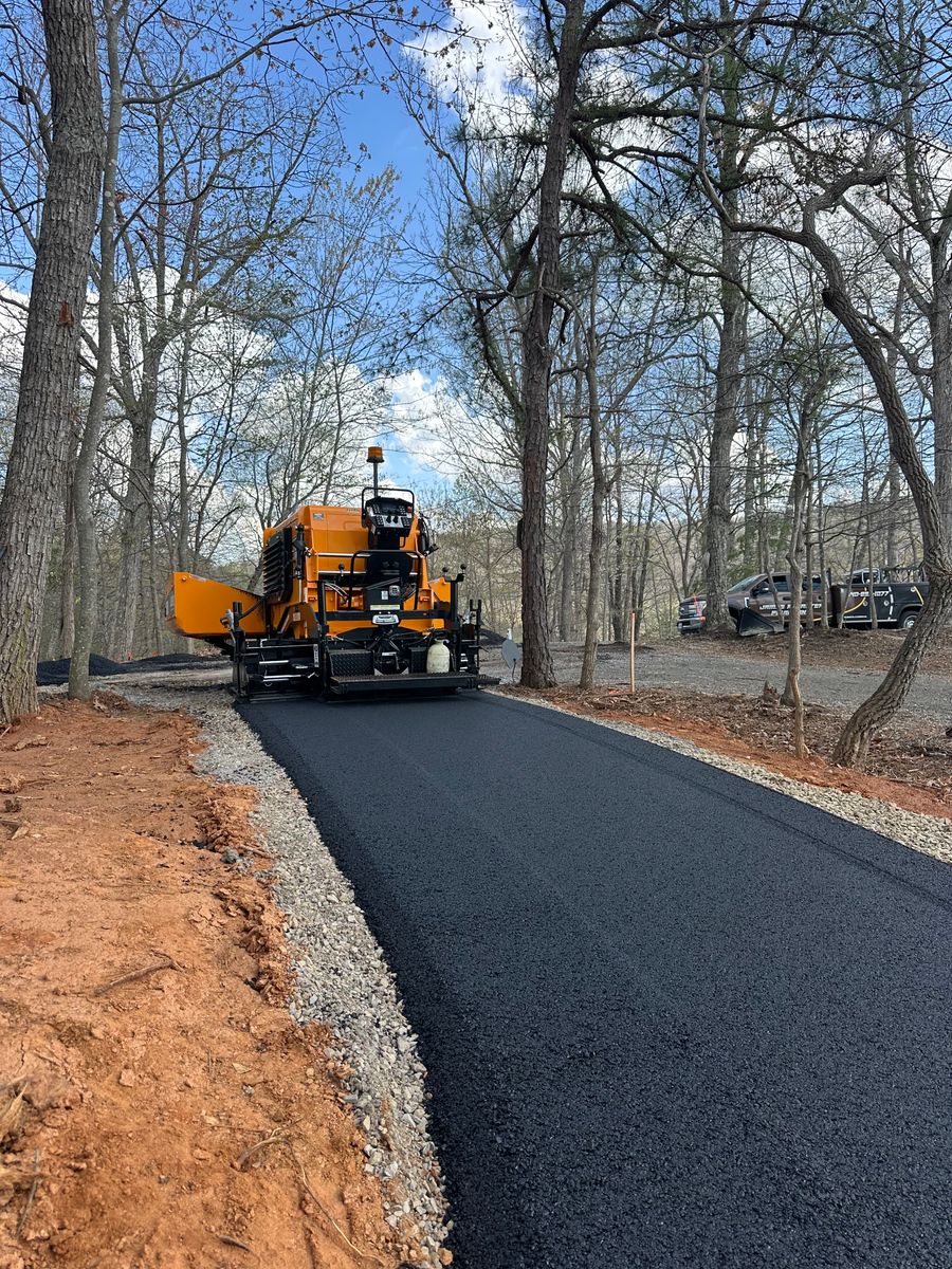 Asphalt Driveways for James R Carter Paving in Roanoke, VA