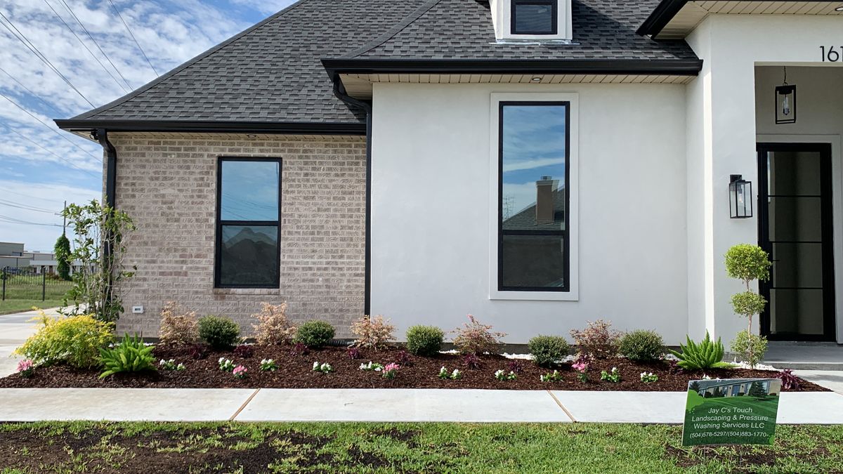 Flower Bed Installation for Jay C’s Touch Landscaping & Pressure Washing Services LLC in Marrero, LA