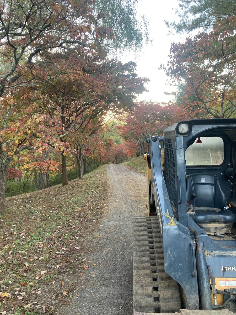 Landscaping for 9999 Building and Renovation LLC in Warrenton, VA