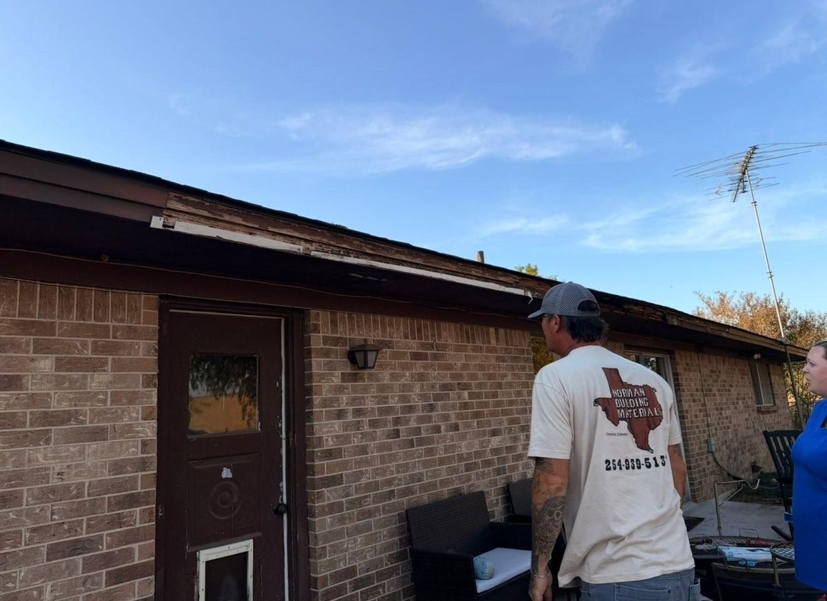 Gutter Maintenance for R E Tanner Home Improvement in Buckholts, TX