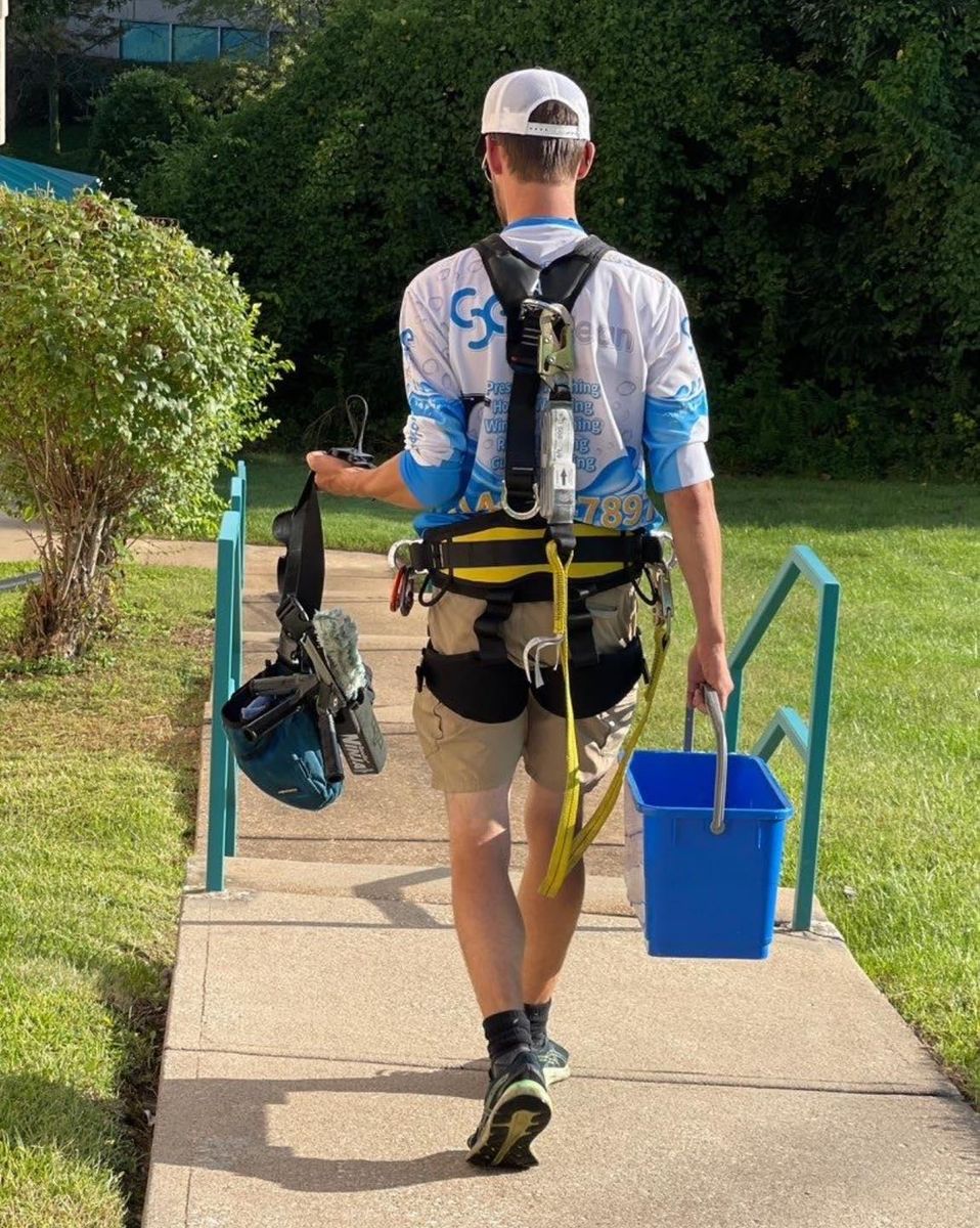 Commercial Window Cleaning for See2it Clean in St Louis, MO