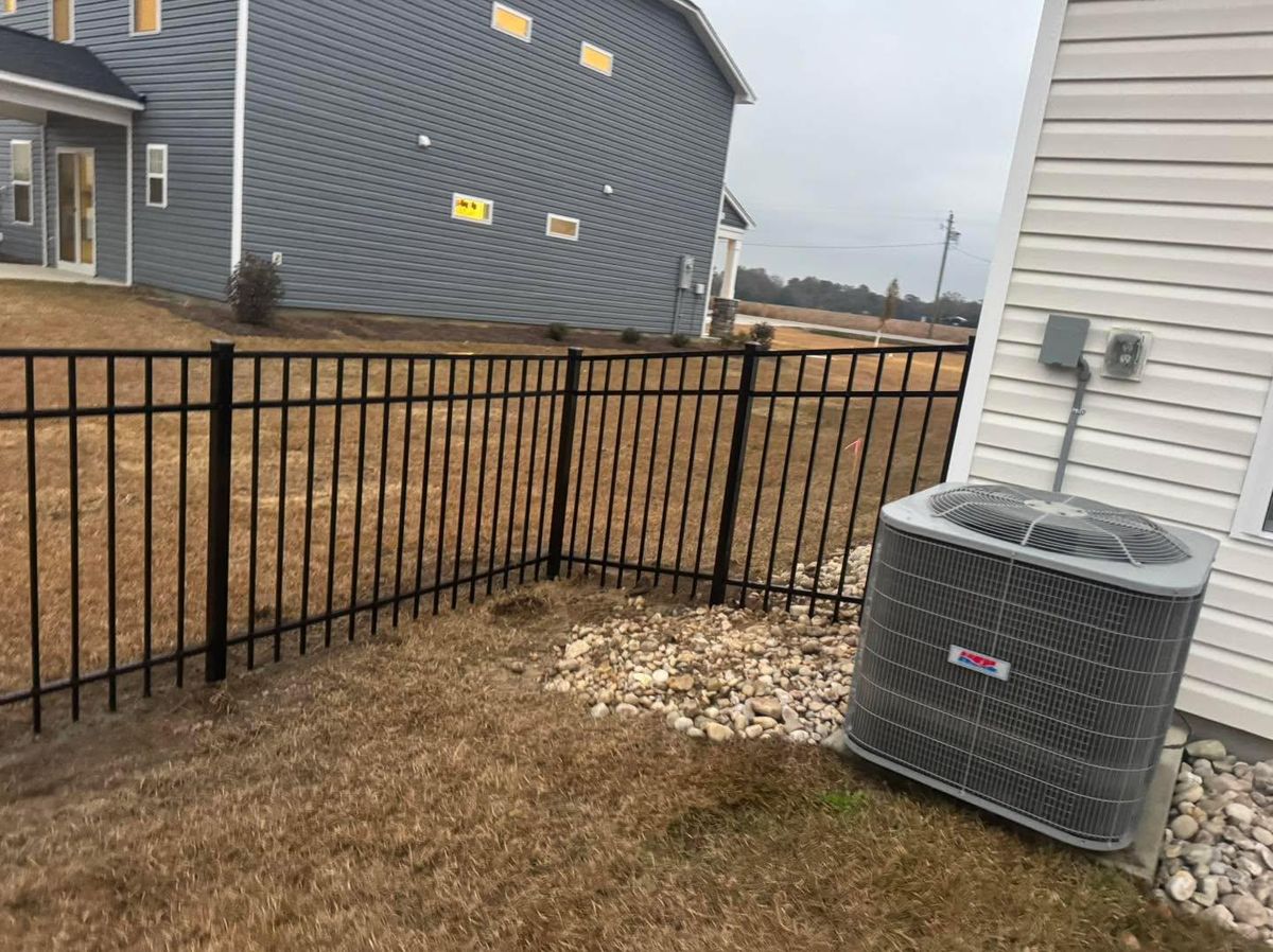 Specialty/Custom Fences for 4 In The Fire Fencing LLC in Darlington, SC