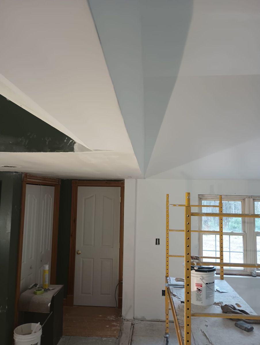 Drywall Repair for Premier drywall in Springvale, ME