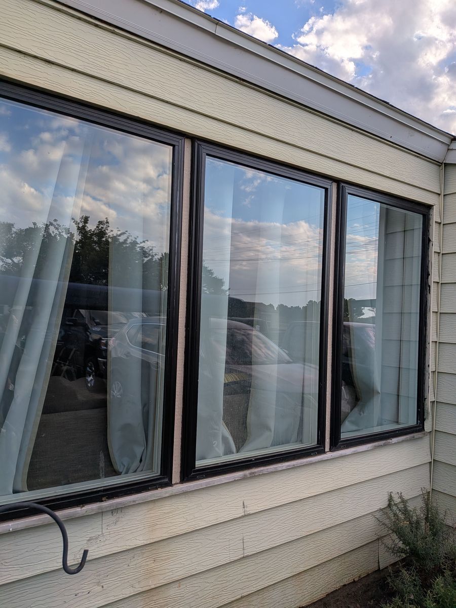 Window Installation for CR Work Window and Door Services LLC in Lubbock, TX