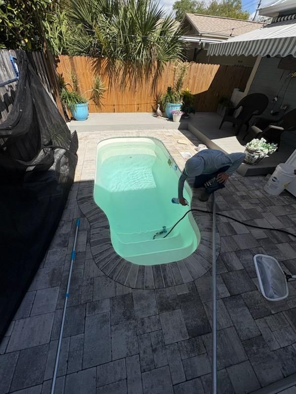 Pools Maintenance for Blue Bay Pools in Tampa, FL
