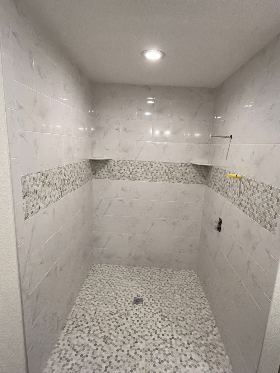 Tile Showers for Dail Flooring Solutions in Ruskin, FL