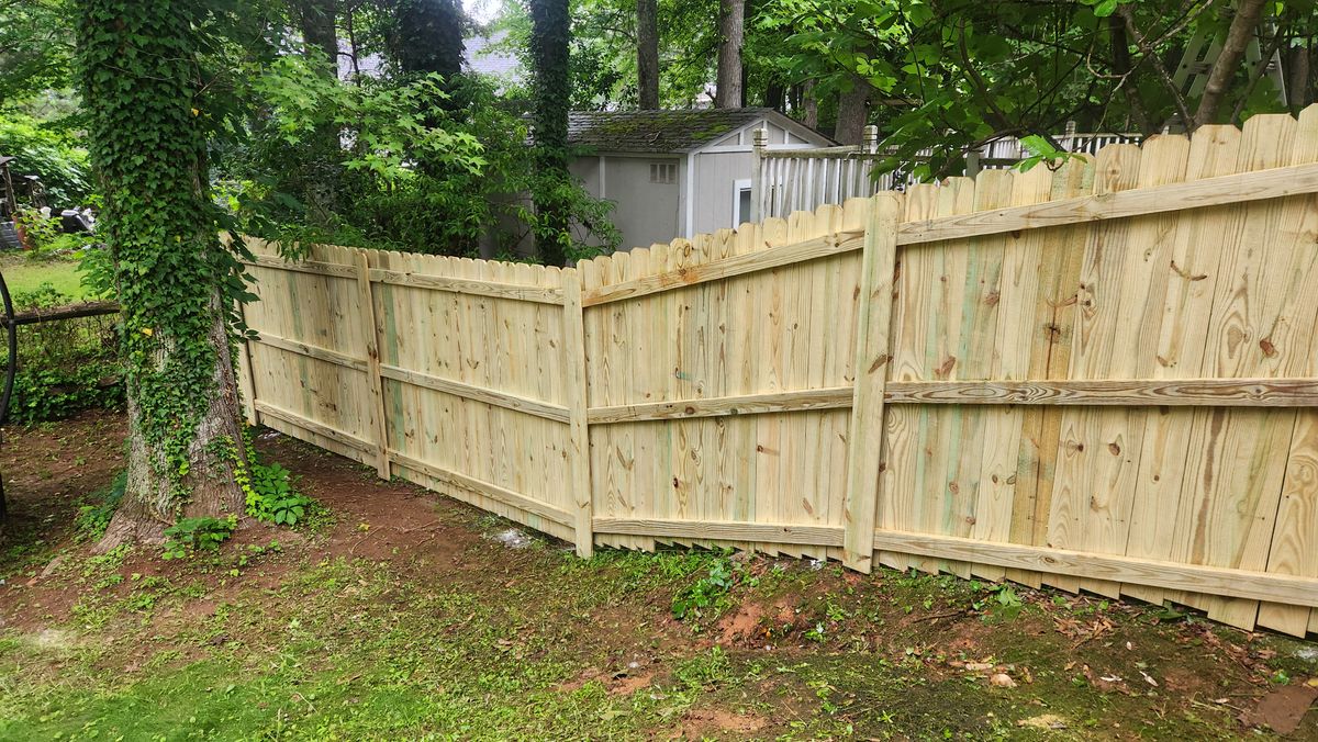 Wood Privacy Fence for Fence My Lawn in Charlotte, NC