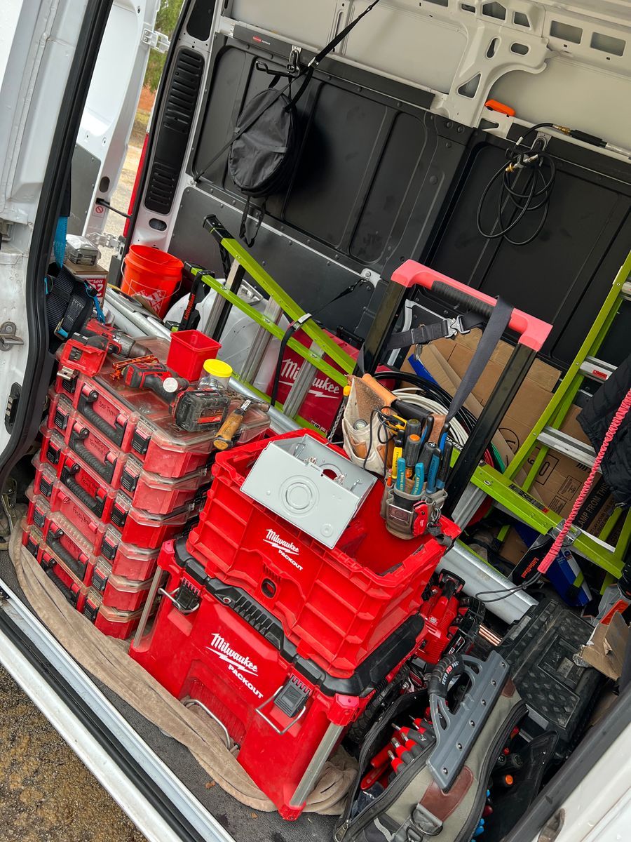 Lighting Installation and Repairs for LUX Electric in Floresville, TX