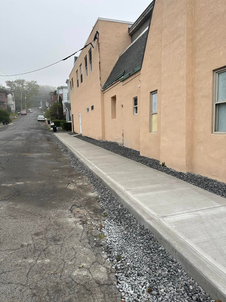 Concrete Paving for Extreme Paving & Construction in Schenectady, NY