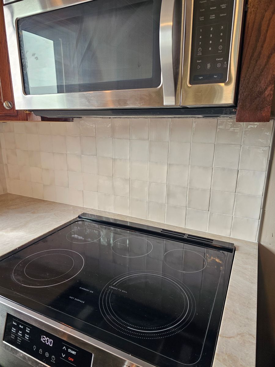 Kitchen Renovation for DL Construction & Flooring in Morehead City, NC