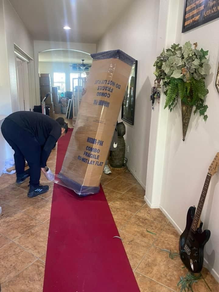 Specialized & Moving and Packing for Hugo’s Affordable Moving Labor in San Diego, CA