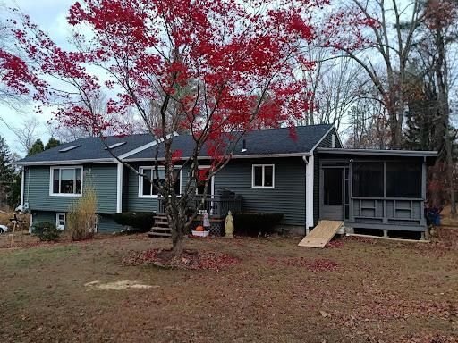 Siding installation for CT Eastern Builders in Stafford, CT